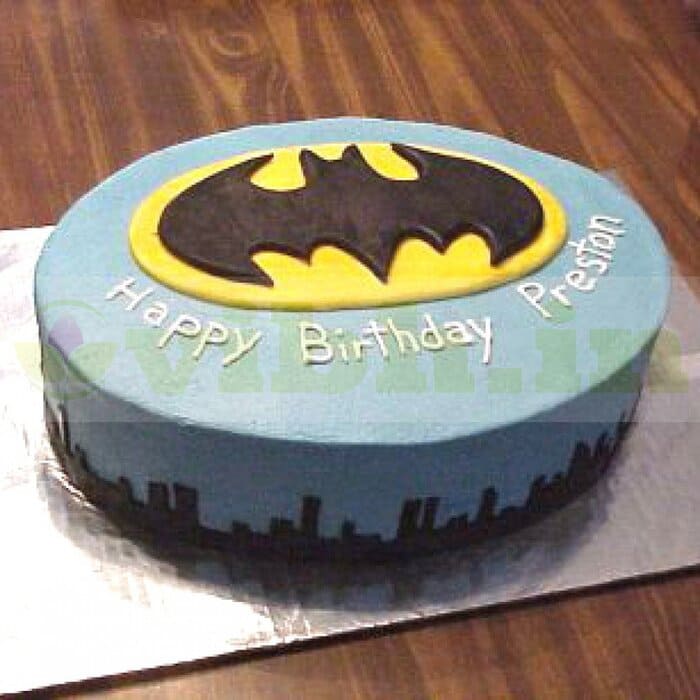 Online Batman Semi Fondant Cake Delivery : DIZOVI Bakery