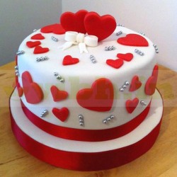 Lady Charmers Romantic Fondant Cake	