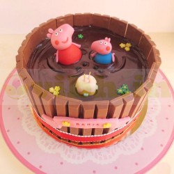 Peppa Pig in Mud Cake	