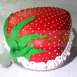 Strawberry Shape Fondant Cake	